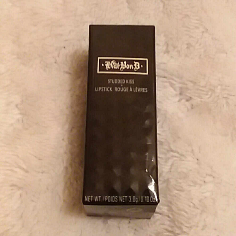 Kat Von D Studded Kiss Lipstick- MOTORHEAD